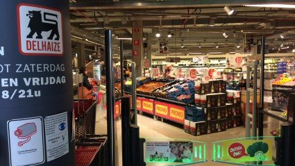 Delhaize vindt franchisenemers voor 21 supermarkten, teller staat op 72